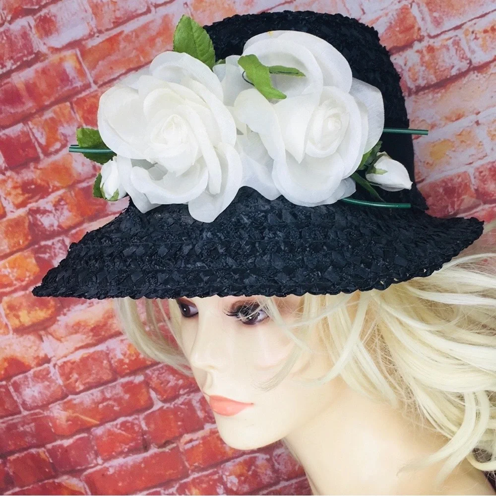 Dixie's Millinery Black Raffia SunHat and Hat Box
